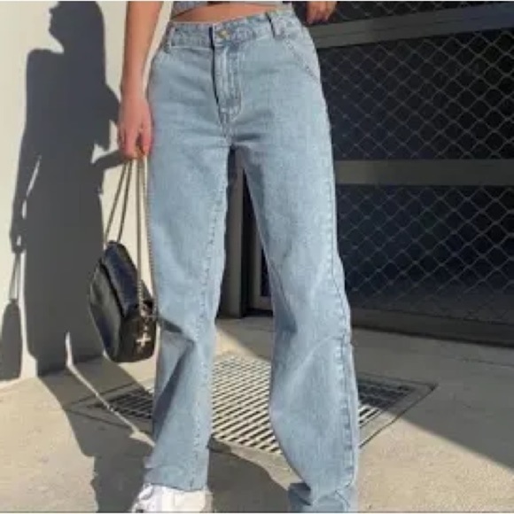 Princess Polly baggy wide leg straight light wash jeans size 6 - Picture 1 of 7